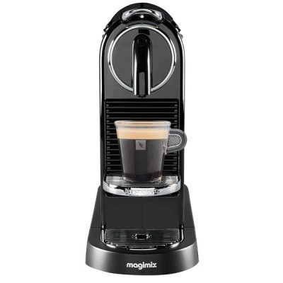 cafetière à capsules nespresso m19 puissance : 1260 watts pression : 19 bars capacité : 1 l. magimix 11315