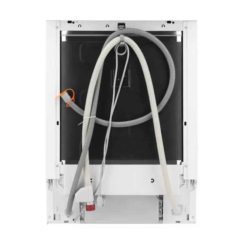 Arrière d’un lave-vaisselle avec tuyaux et câbles