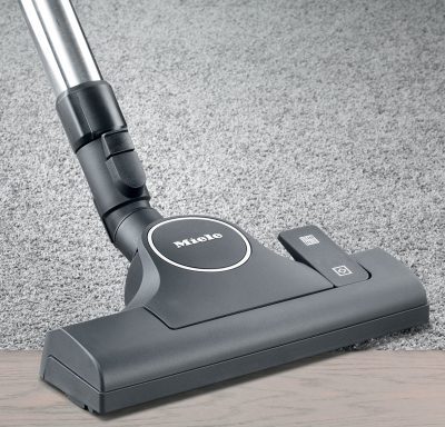 Aspirateur traîneau puissance d'aspiration max. et commande avec les pieds pour aspiration idéale. miele Complete C3 Cat and Dog Flex PowerLine – Image 3