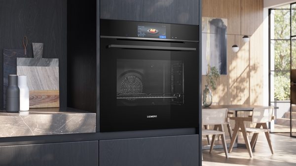 Siemens iQ700, Four encastrable 71L, 13 modes de cuisson, air 4D