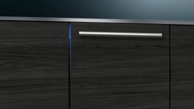 lave vaisselle tout intégrable siemens avec porte à glissières sn75ex13ce