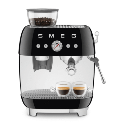 machine à café expresso, crème rétro design, années 50. smeg egf03creu (copie)