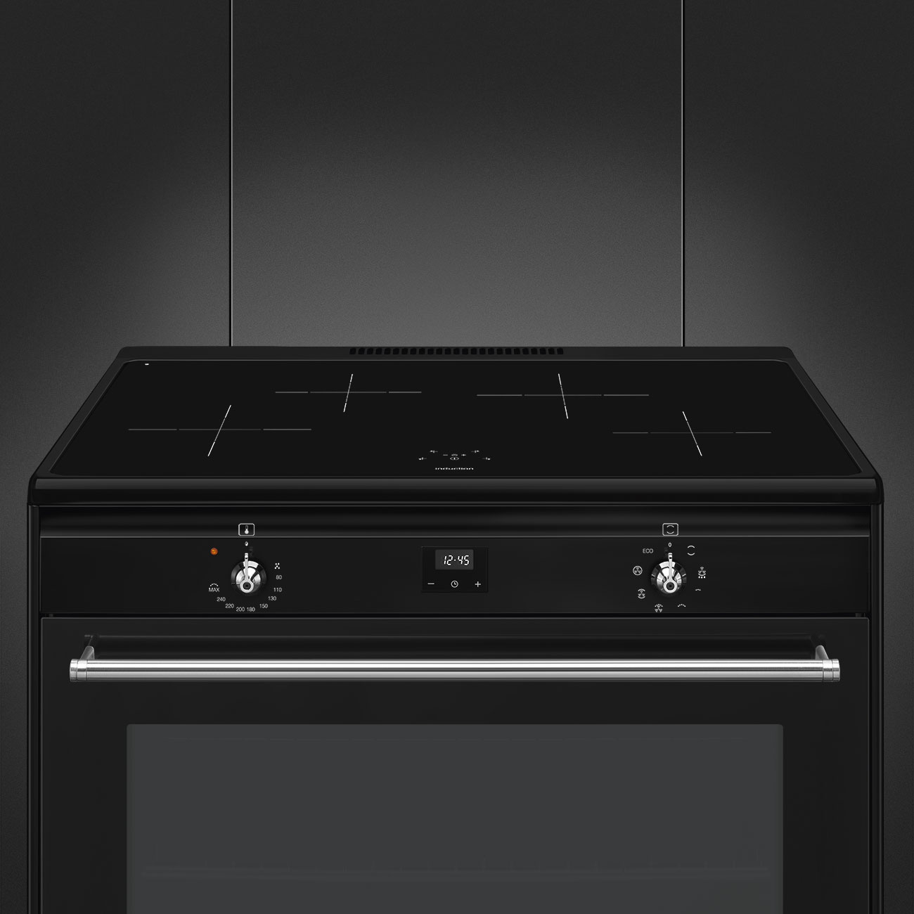 Cuisinière noire moderne avec plaques à induction