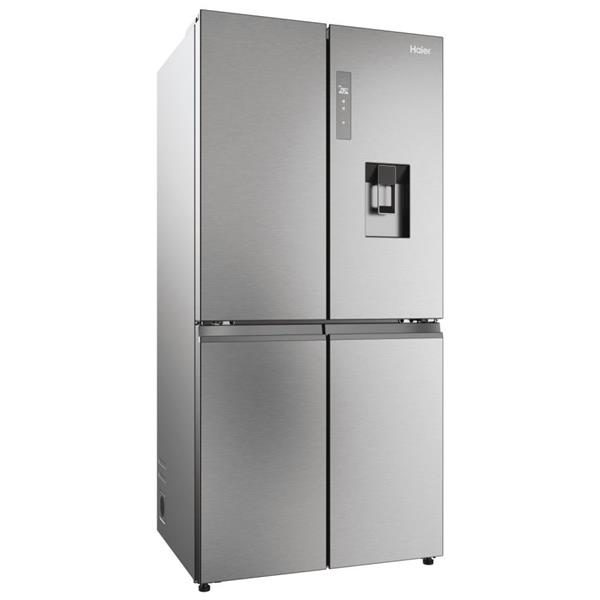 Réfrigérateur inox quatre portes avec distributeur d’eau