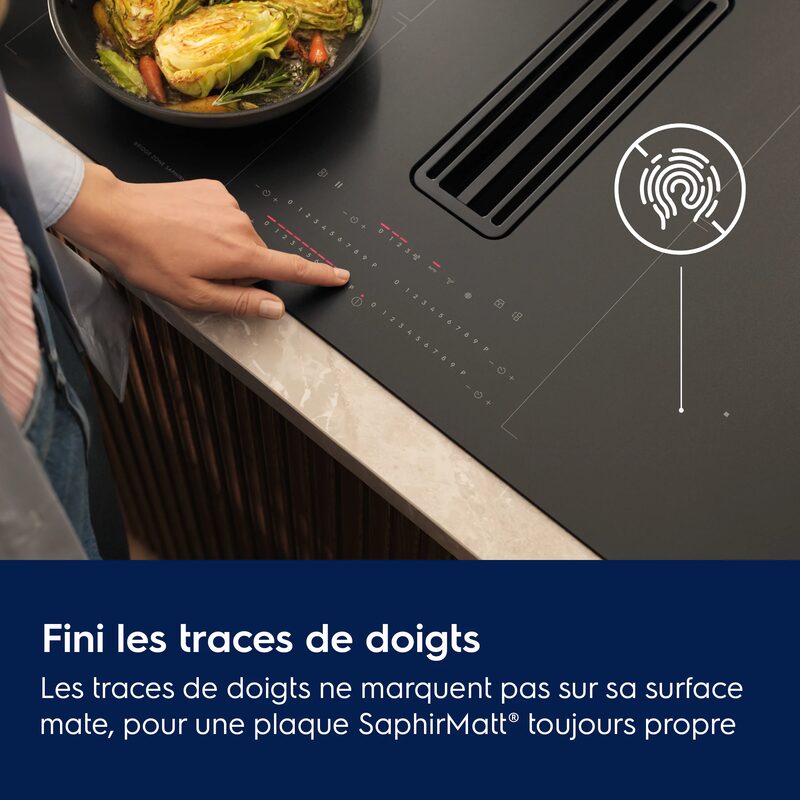 Plaque de cuisson noire anti-traces de doigts