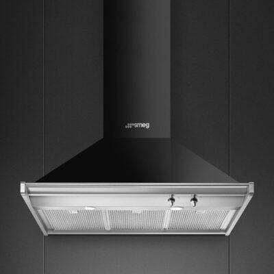 Hotte murale de cuisine noire et inox