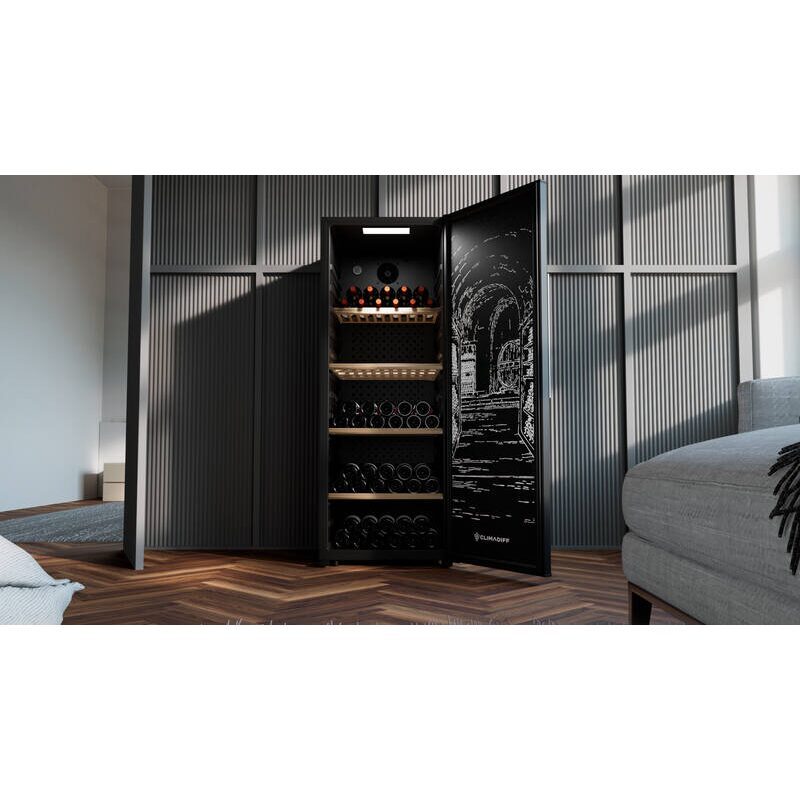 Cave à vin moderne noire dans salon élégant