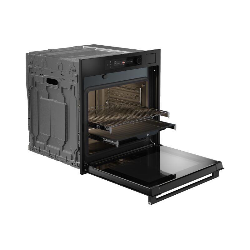 Four encastrable moderne porte ouverte