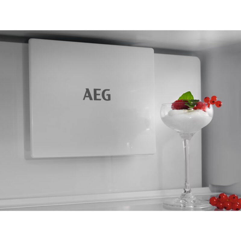 aeg tc7cs181df réfrigérateur congélateur encastrable no frost 245l