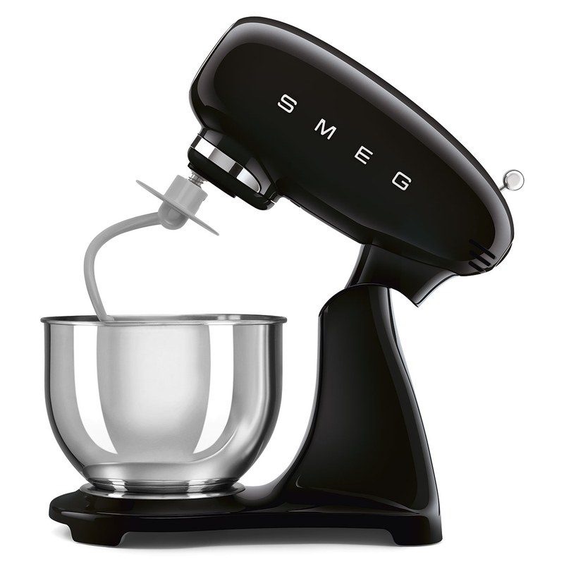 smeg smf05bleu robot sur socle 4,8 l noir brillant