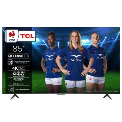 Téléviseur TCL 85 pouces avec joueuses France Rugby