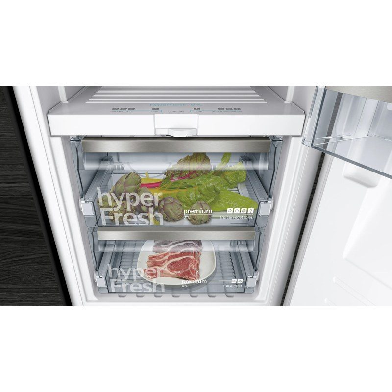 Tiroirs hyperFresh avec légumes et viande