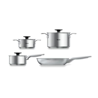 Batterie de cuisine inox Miele avec casseroles et poêle