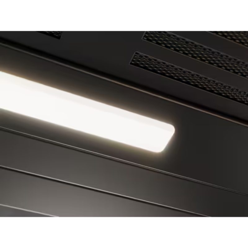 Éclairage LED sous hotte de cuisine moderne